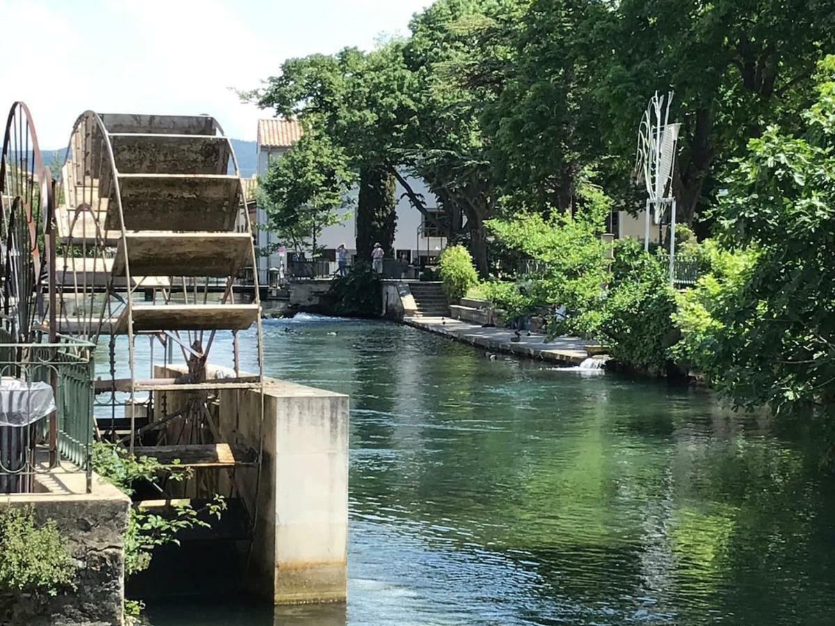 Apartmán La Magnanerie LʼIsle-sur-la-Sorgue Exteriér fotografie